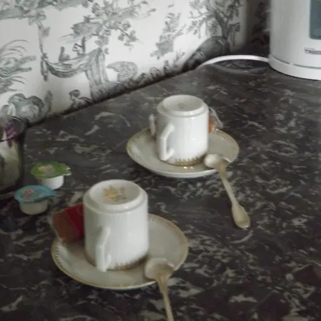 Château De Bussus * Yaucourt-Bussus