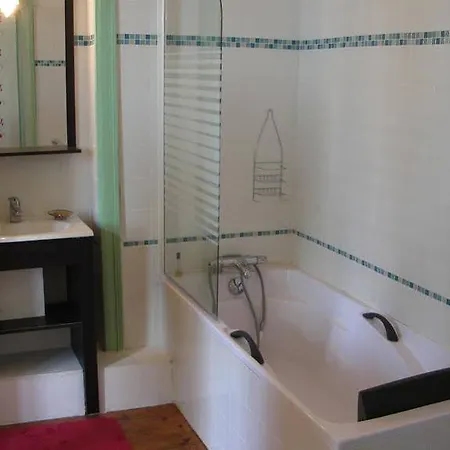 Maison d'hôtes Château De Bussus *